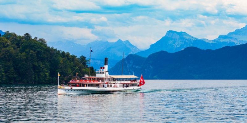 Cruise the Turquoise Waters